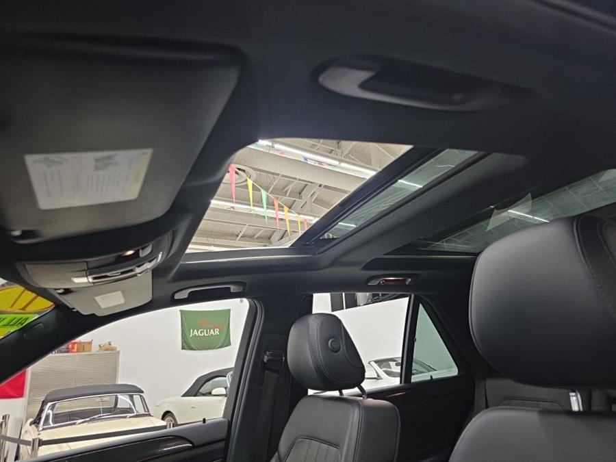 2017 Mercedes-Benz GLE GLE 350 4MATIC SUV photo