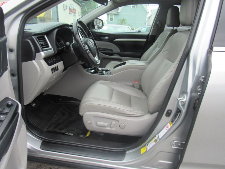 2019 Toyota Highlander XLE photo