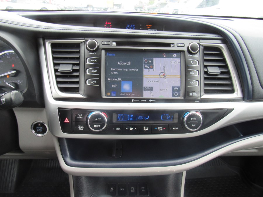 2019 Toyota Highlander XLE photo