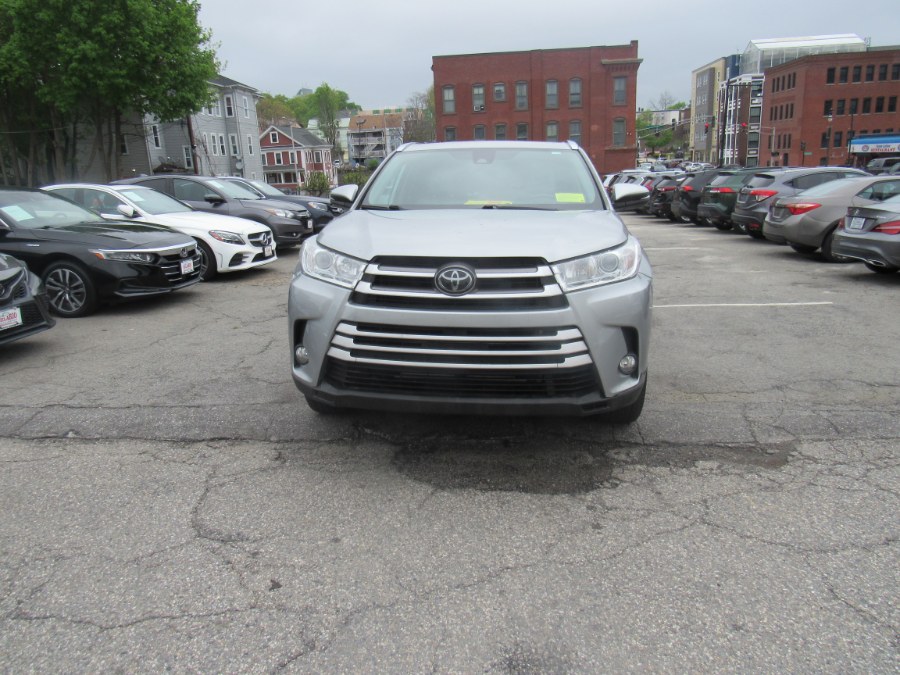 2019 Toyota Highlander XLE photo