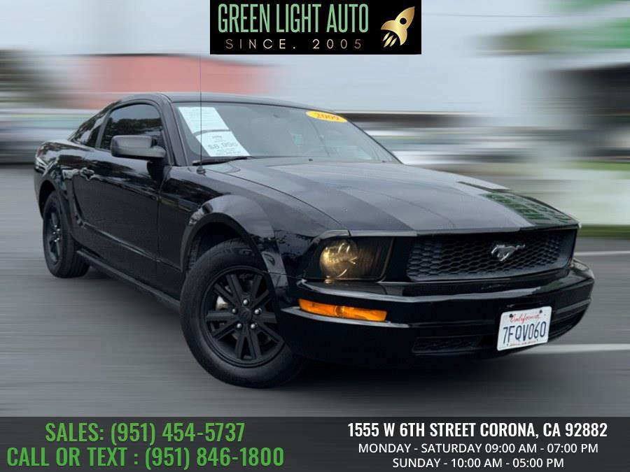 2008 Ford Mustang V6 Deluxe photo