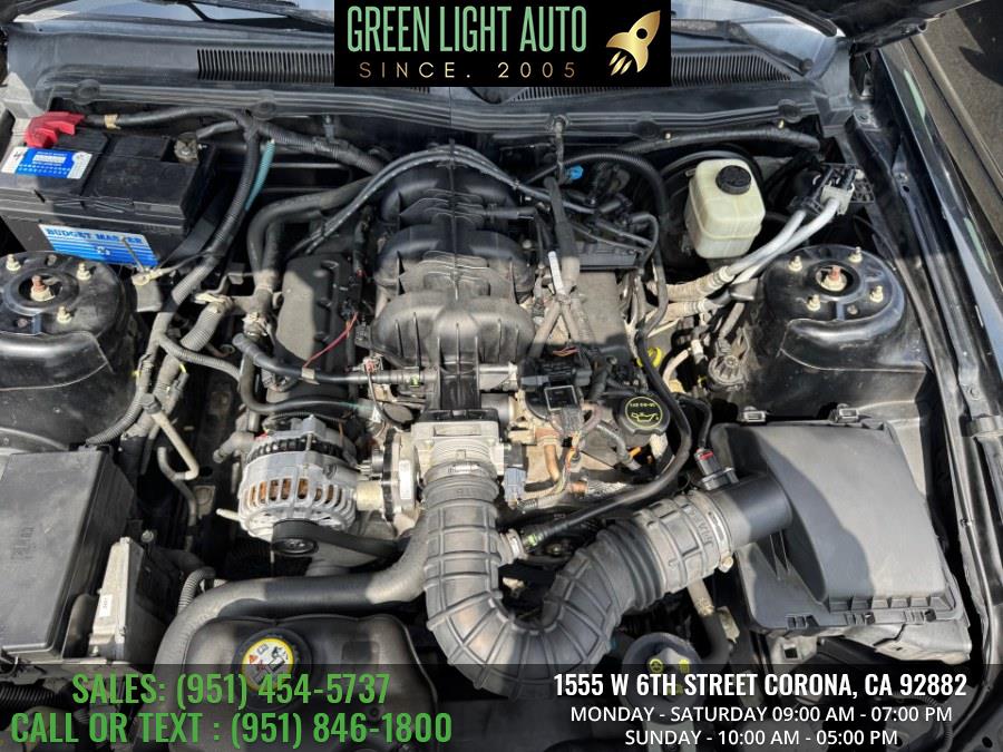 2008 Ford Mustang V6 Deluxe photo