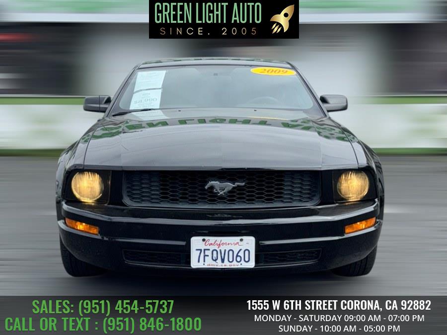 2008 Ford Mustang V6 Deluxe photo