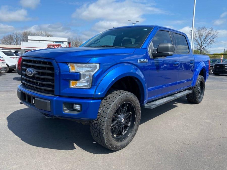 2017 Ford F-150 Lariat 4WD SuperCrew 5.5'' Box photo