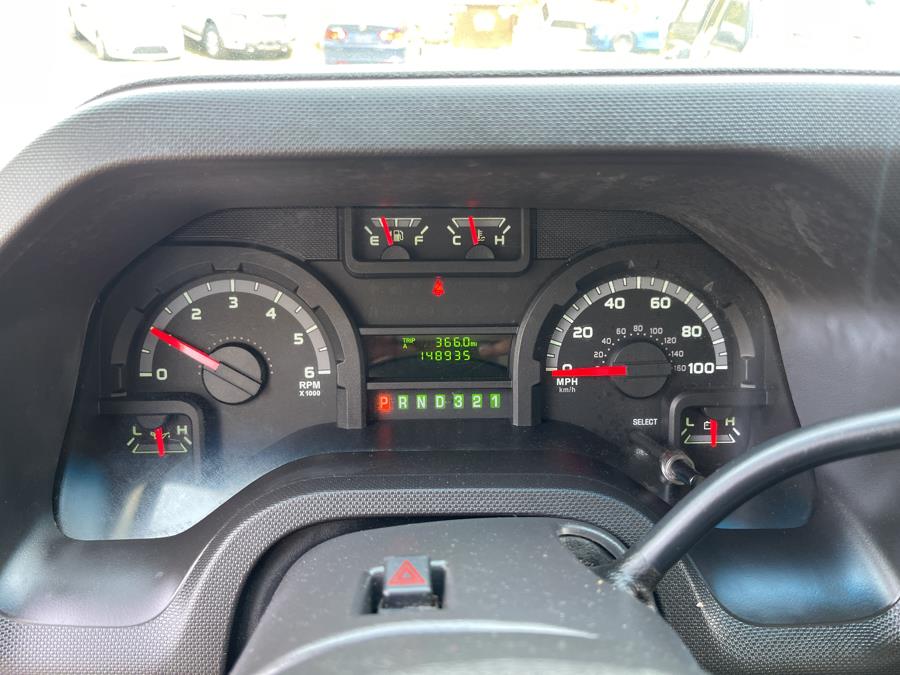 2015 Ford Econoline Commercial Cutaway E-350 Super Duty 176