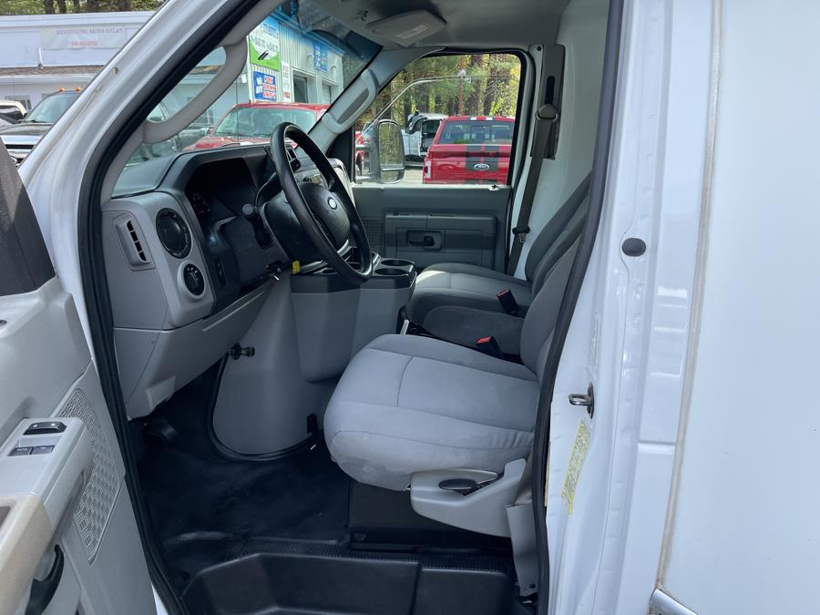 2015 Ford Econoline Commercial Cutaway E-350 Super Duty 176