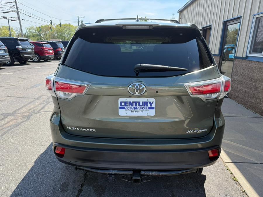 2016 Toyota Highlander AWD 4dr V6 XLE (Natl) photo
