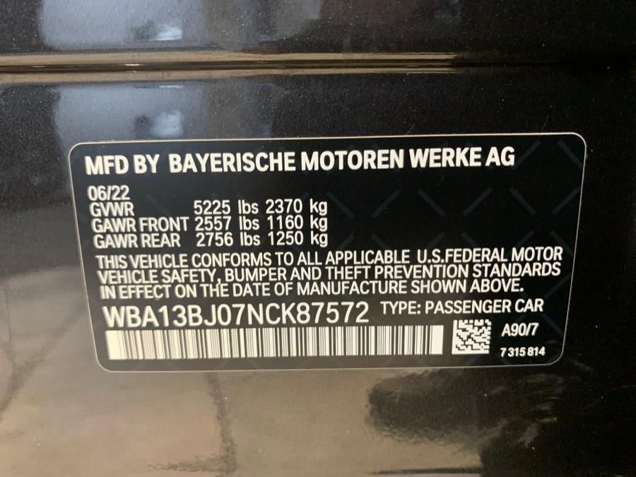 2022 BMW 5-Series 530i xDrive Sedan photo
