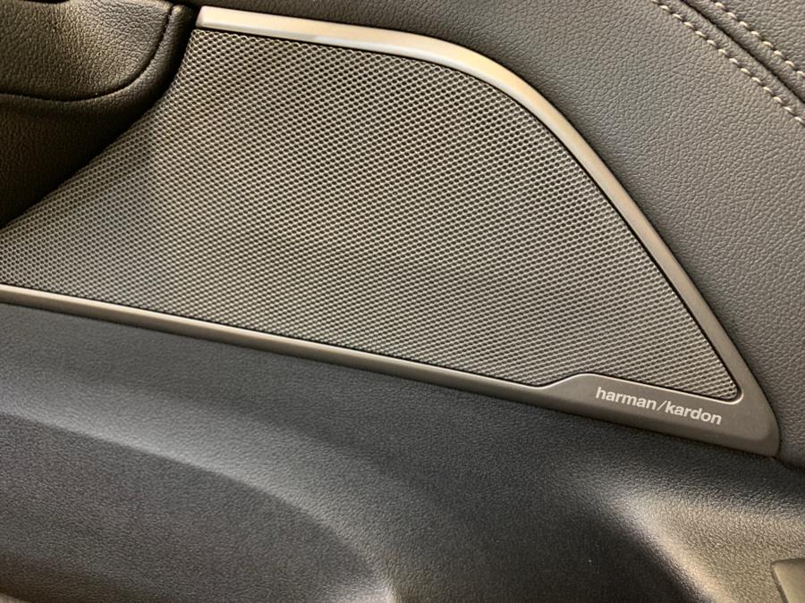 2022 BMW 5-Series 530i xDrive Sedan photo