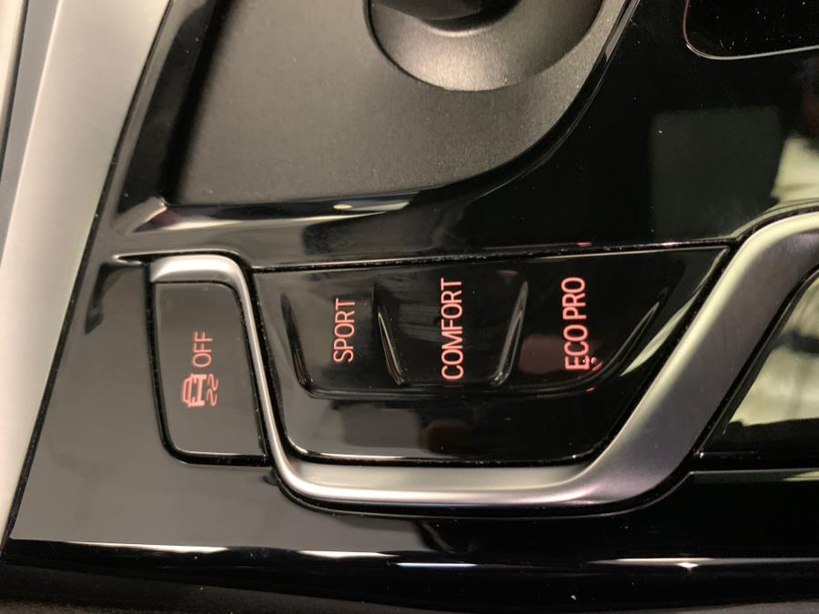 2022 BMW 5-Series 530i xDrive Sedan photo