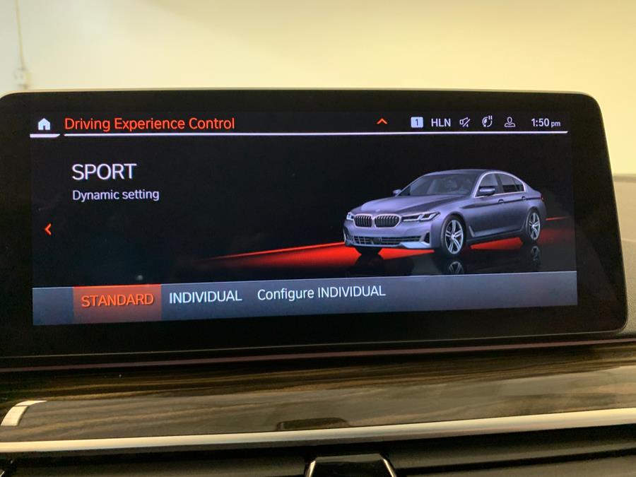 2022 BMW 5-Series 530i xDrive Sedan photo