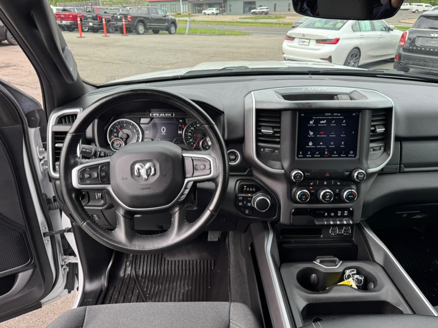 2021 RAM 1500 Big Horn 4x4 Crew Cab 5''7