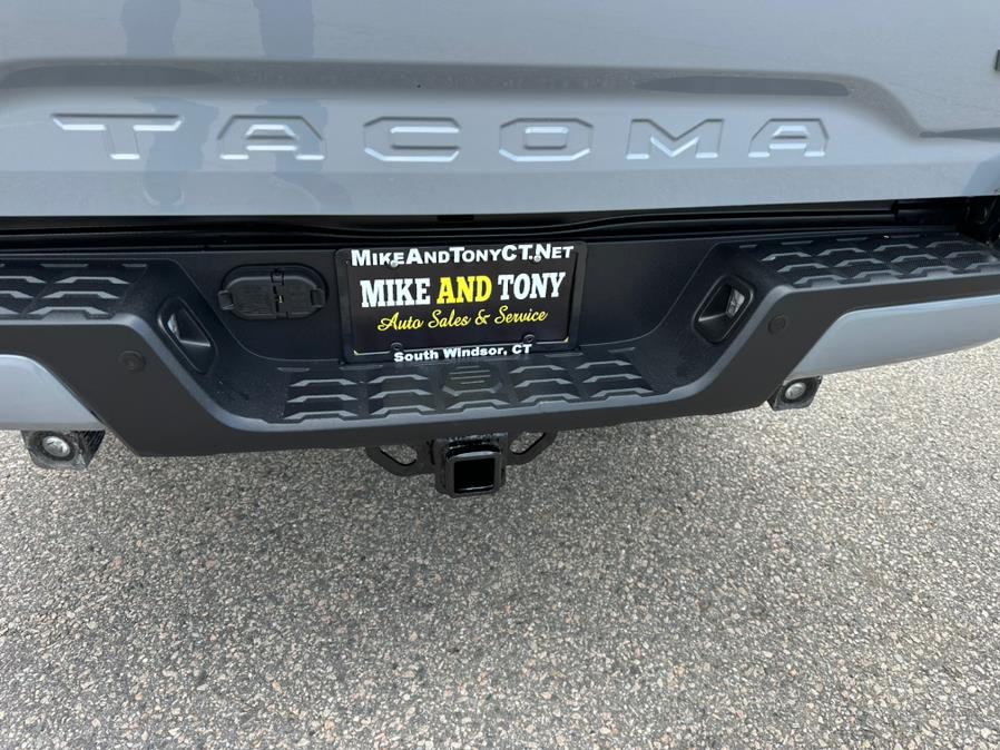 2018 Toyota Tacoma TRD Off Road Access Cab 6'' Be photo