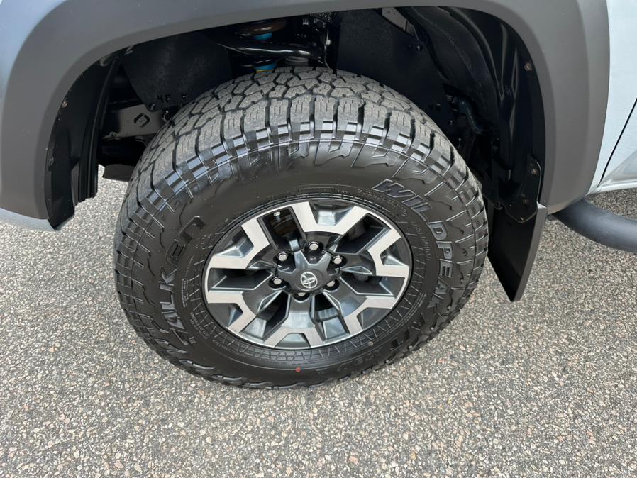 2018 Toyota Tacoma TRD Off Road Access Cab 6'' Be photo