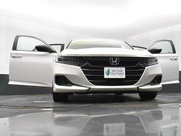 2022 Honda Accord Sport Sedan 4D photo