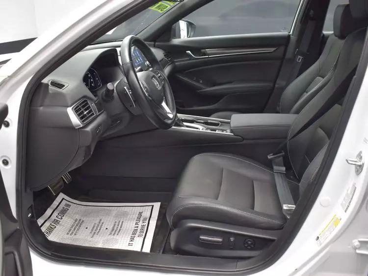 2022 Honda Accord Sport Sedan 4D photo