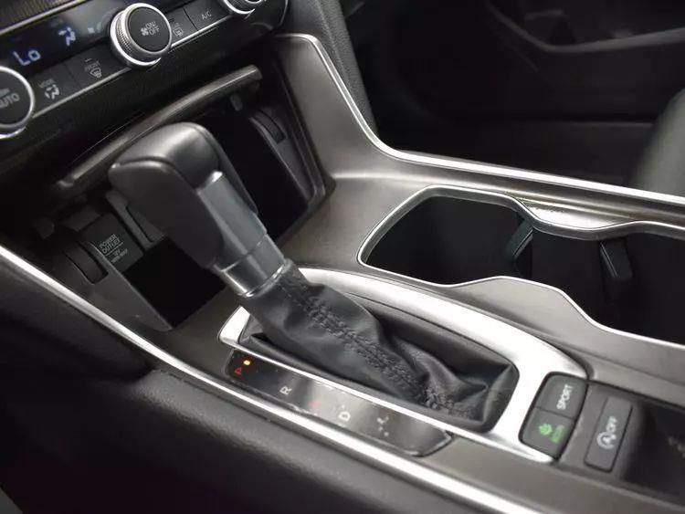 2022 Honda Accord Sport Sedan 4D photo