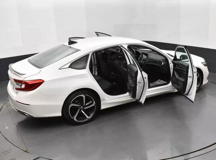 2022 Honda Accord Sport Sedan 4D photo