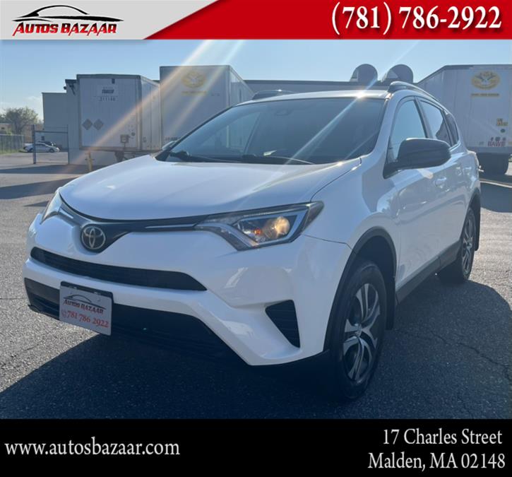 2017 Toyota RAV4 LE AWD (Natl) photo