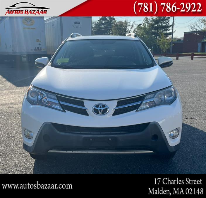 2015 Toyota RAV4 AWD 4dr XLE (Natl) photo
