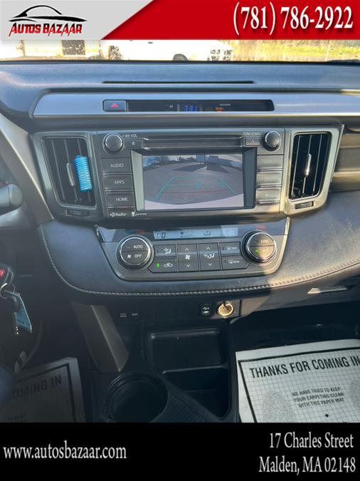 2015 Toyota RAV4 AWD 4dr XLE (Natl) photo
