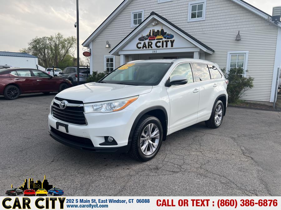 2014 Toyota Highlander XLE photo