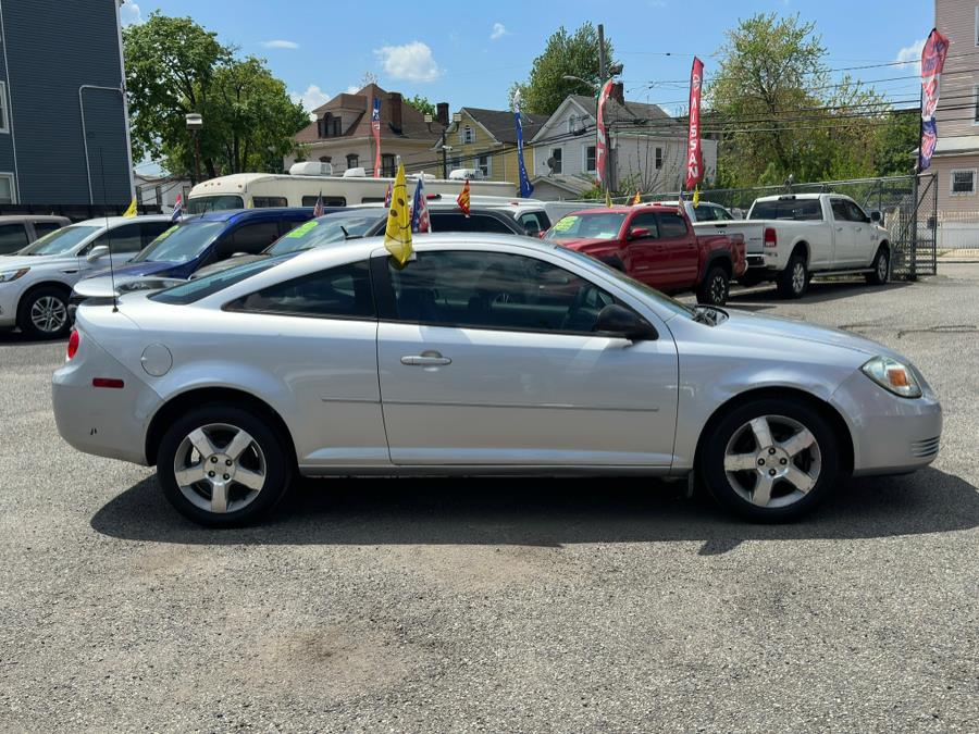 2010 Chevrolet Cobalt LT photo