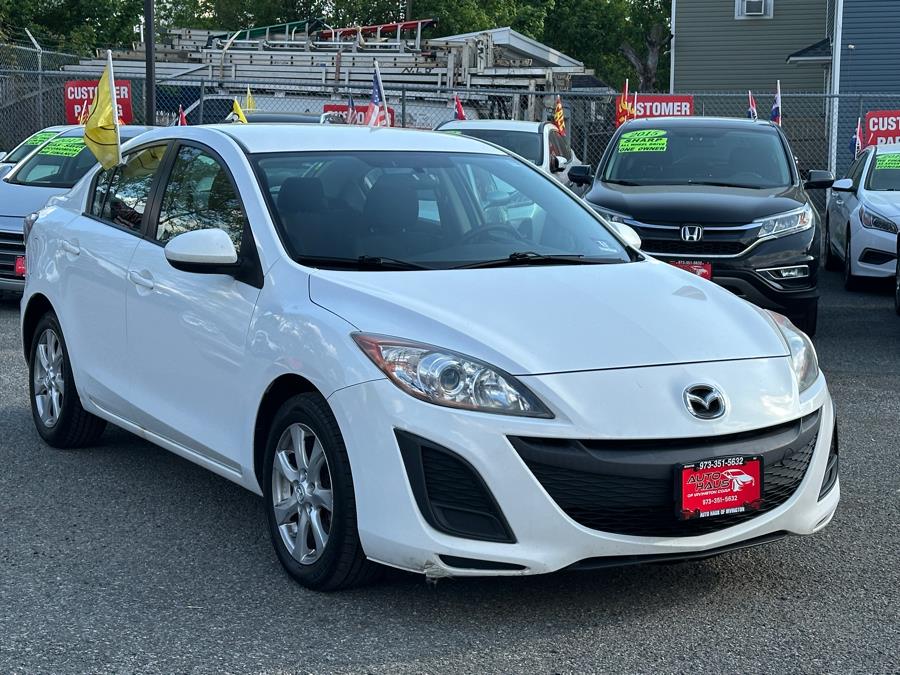 2011 Mazda Mazda3 i Touring photo