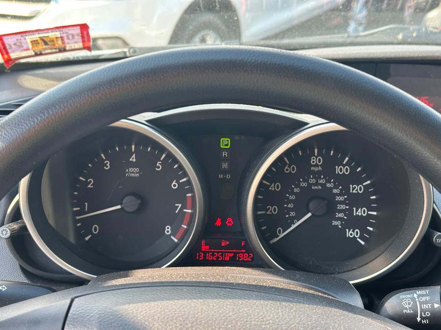 2011 Mazda Mazda3 i Touring photo