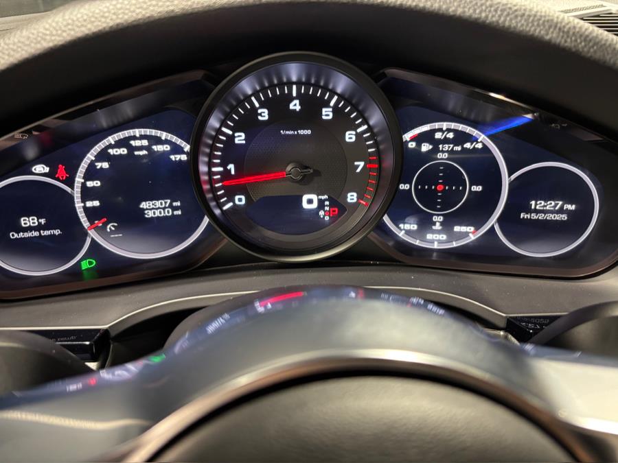 2019 Porsche Cayenne AWD photo