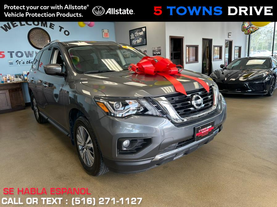 2020 Nissan Pathfinder 4x4 SV photo