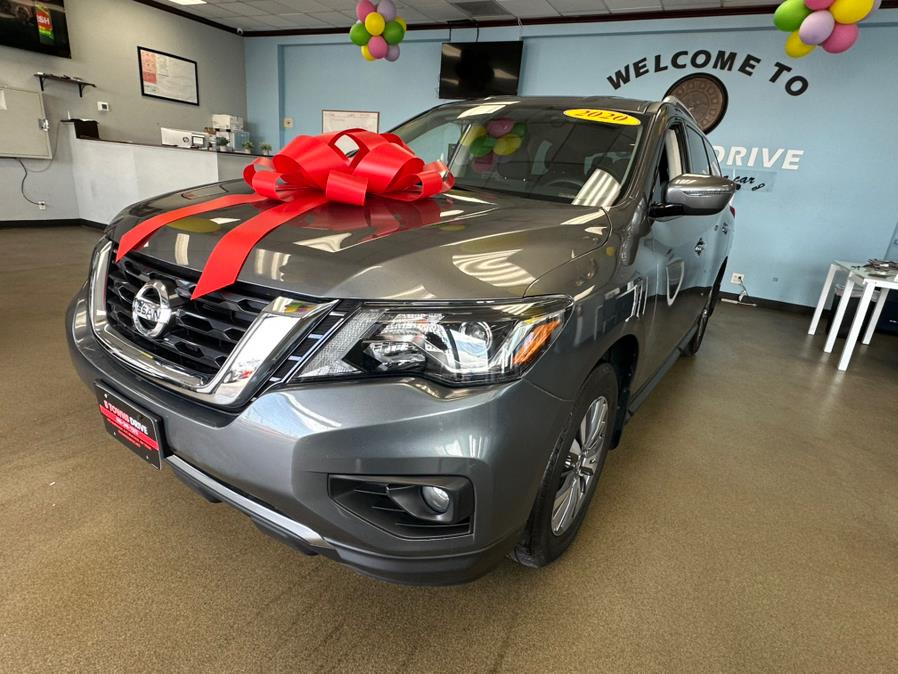 2020 Nissan Pathfinder 4x4 SV photo