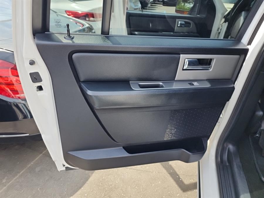 2017 Ford Expedition EL Limited 4x4 photo