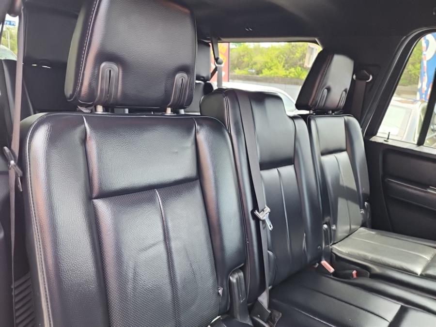2017 Ford Expedition EL Limited 4x4 photo