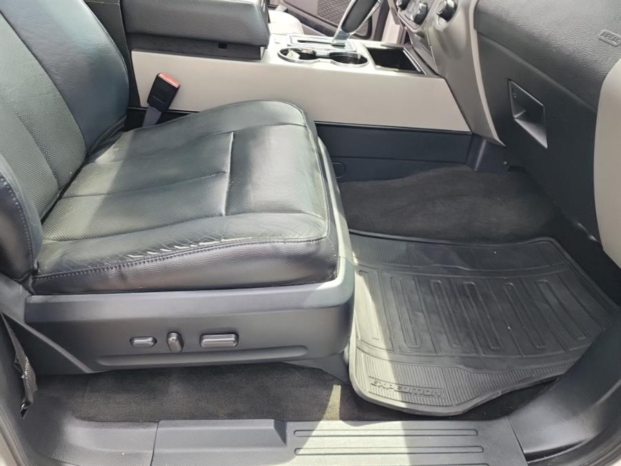 2017 Ford Expedition EL Limited 4x4 photo