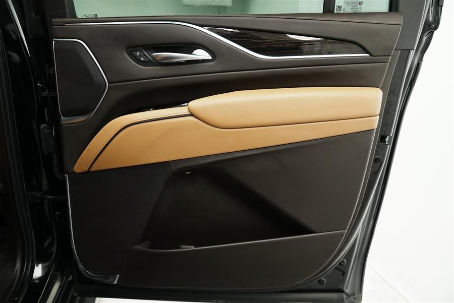 2021 Cadillac Escalade ESV Premium photo