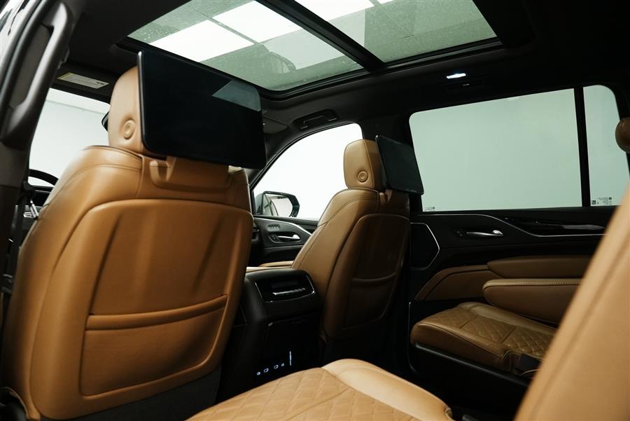 2021 Cadillac Escalade ESV Premium photo