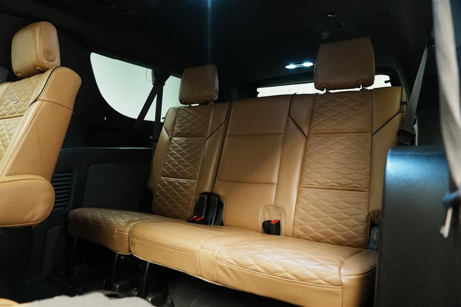 2021 Cadillac Escalade ESV Premium photo