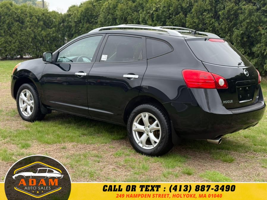 2010 Nissan Rogue S photo