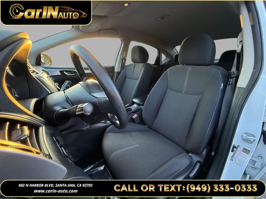 2016 Nissan Sentra 4dr Sdn I4 CVT S photo