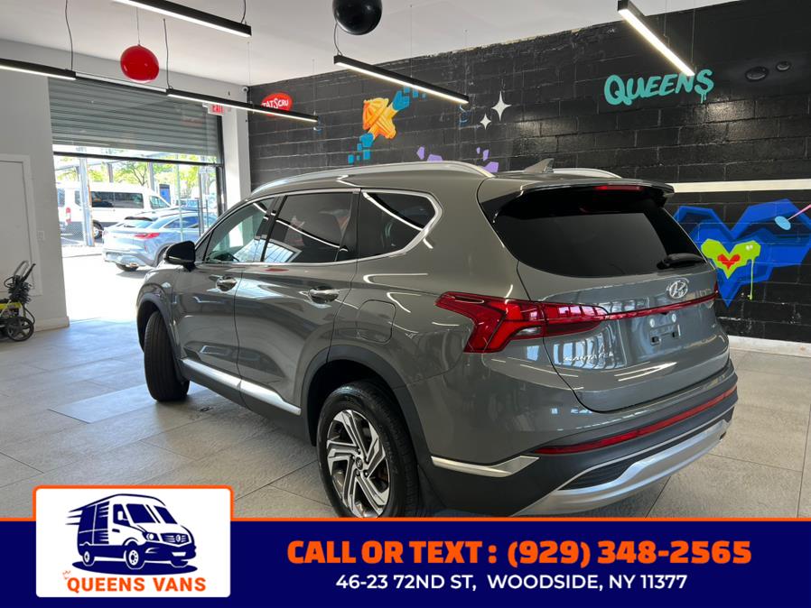 2022 Hyundai Santa Fe SEL AWD photo