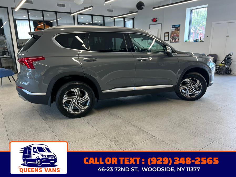 2022 Hyundai Santa Fe SEL AWD photo