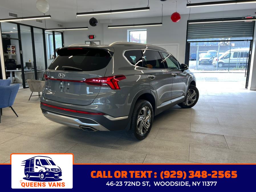 2022 Hyundai Santa Fe SEL AWD photo