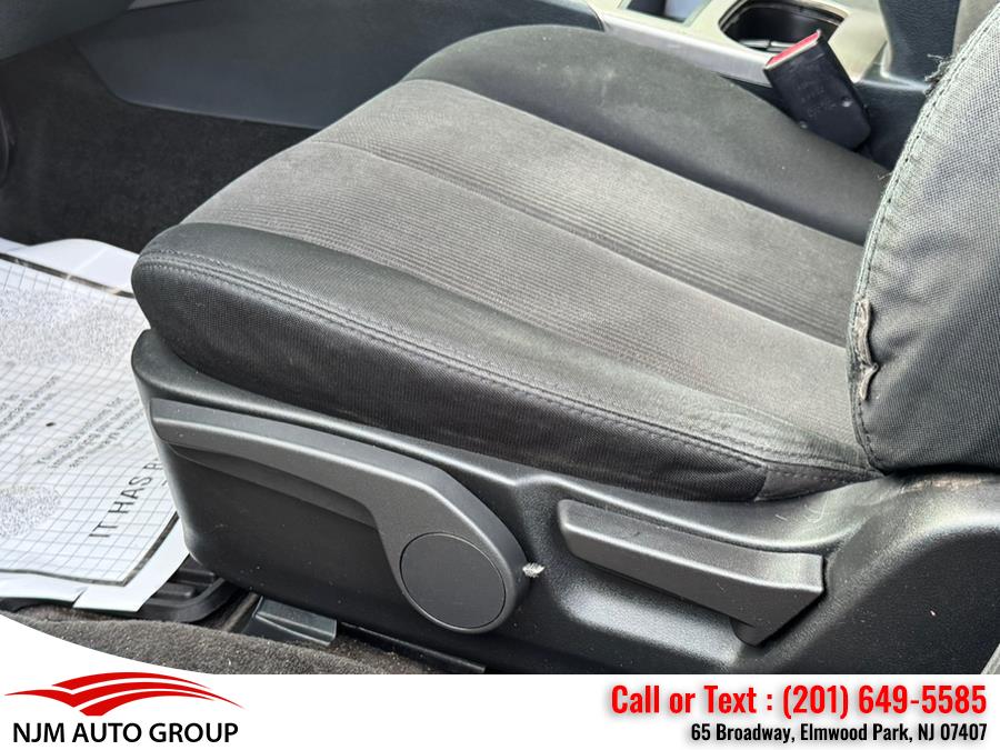 2013 Subaru Legacy 2.5i photo