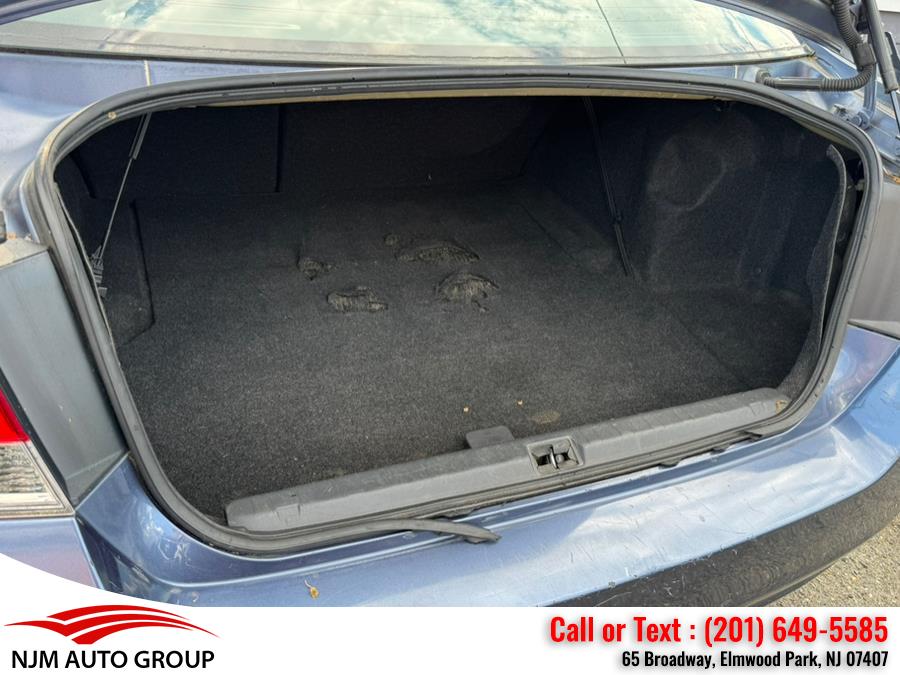 2013 Subaru Legacy 2.5i photo