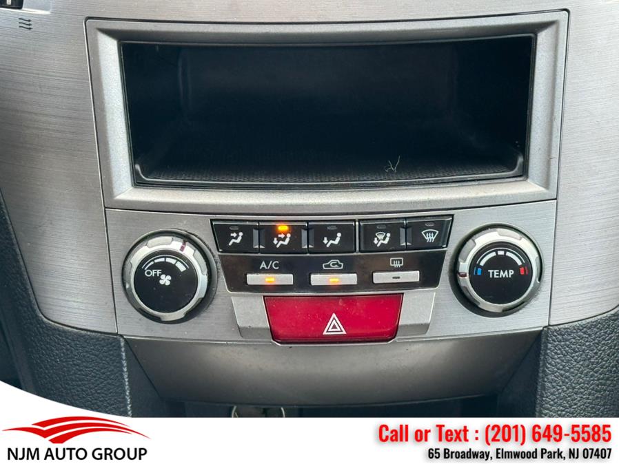 2013 Subaru Legacy 2.5i photo