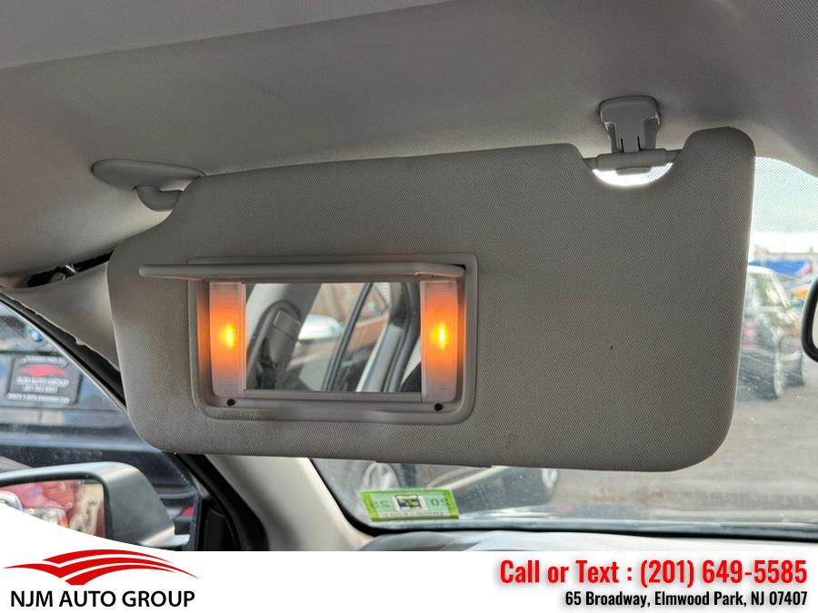 2013 Subaru Legacy 2.5i photo