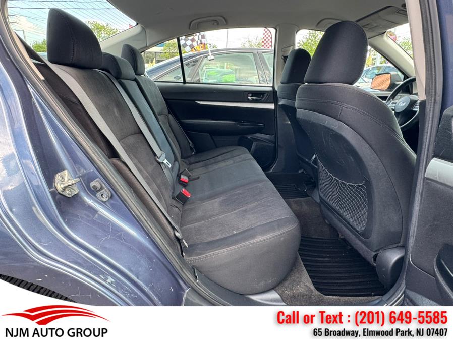 2013 Subaru Legacy 2.5i photo