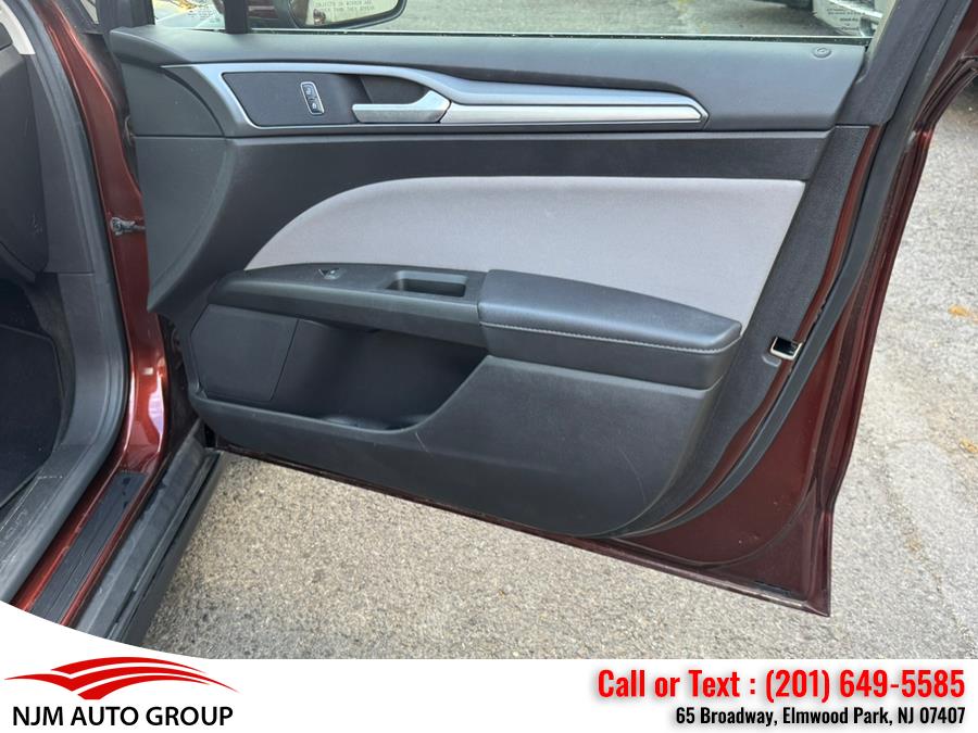 2016 Ford Fusion 4dr Sdn S Hybrid FWD photo