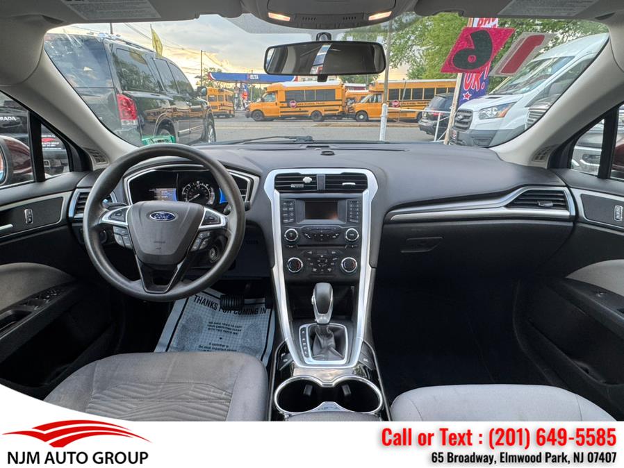 2016 Ford Fusion 4dr Sdn S Hybrid FWD photo